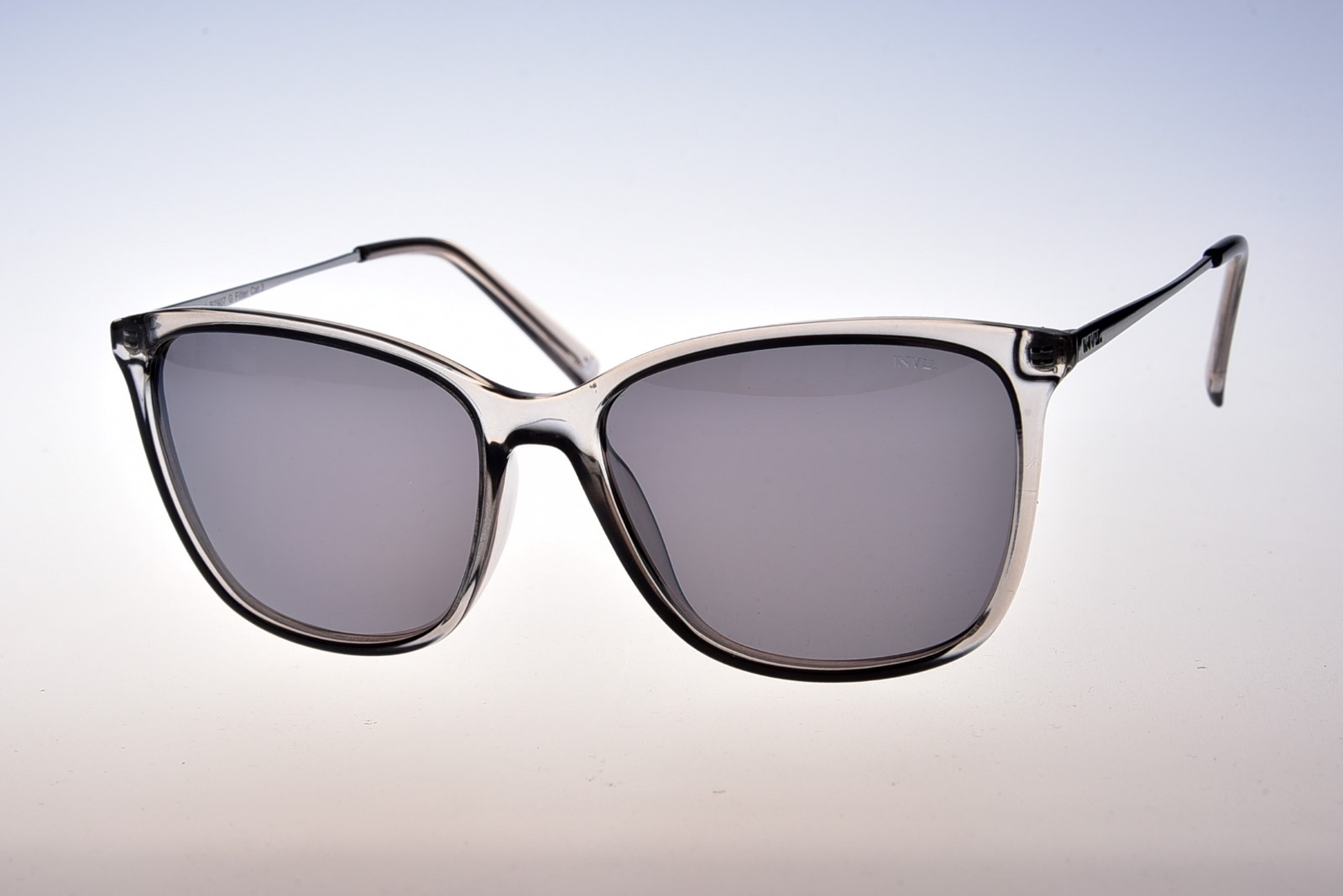 INVU. B2907G - Dámske slnečné okuliare