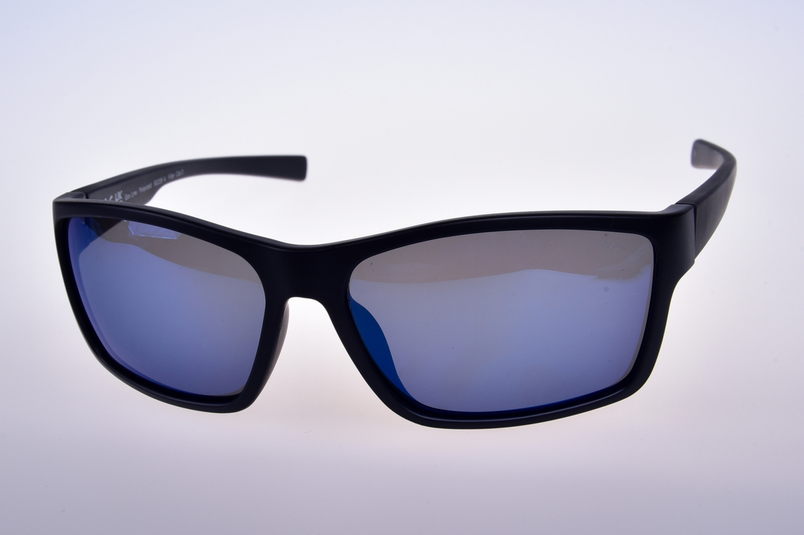 INVU. Basic B2239A - Pánske slnečné okuliare